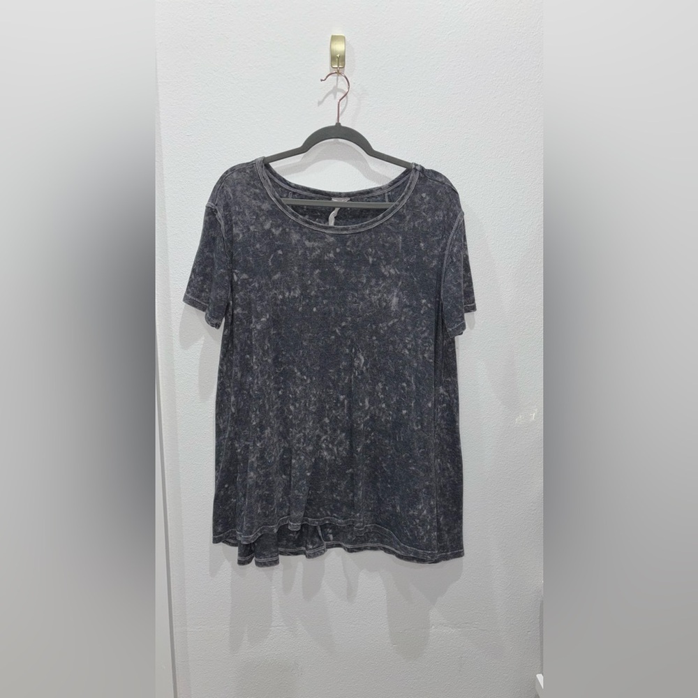 Blu Pepper Washed Black Short Sleeve Tee